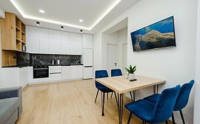 Oasis Apartment